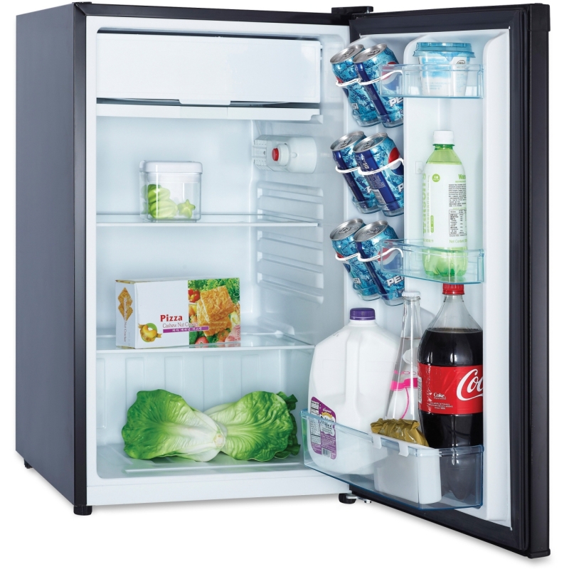 Avanti Avanti Model - 4.4 CF Counterhigh Refrigerator - Black RM4416B AVARM4416B