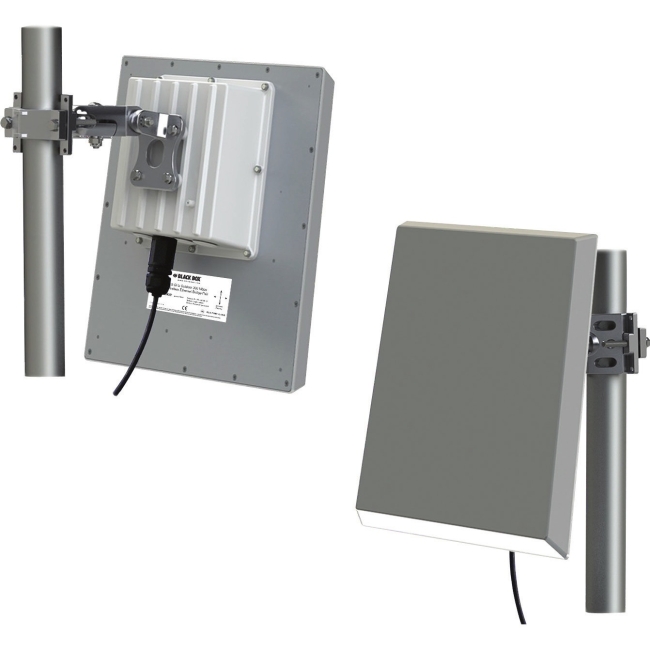 Black Box Wireless Ethernet Extender Kit - 5-GHz, 300-Mbps LWE200A-KIT