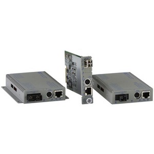 Omnitron iConverter 10/100/1000Base-T to 1000Base-X Media Converter 8922N-0 GX/TM2